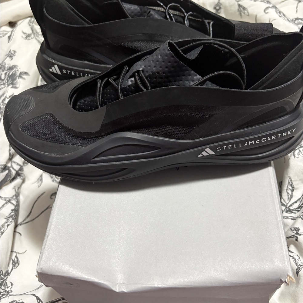 Stella McCartney Women’s Black Athletic Shoes
